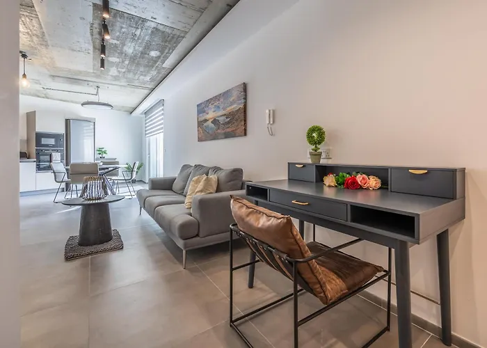 Brand New Close To Amenities. An Exceptionally Chic Get-away! Apartament Ta Xbiex