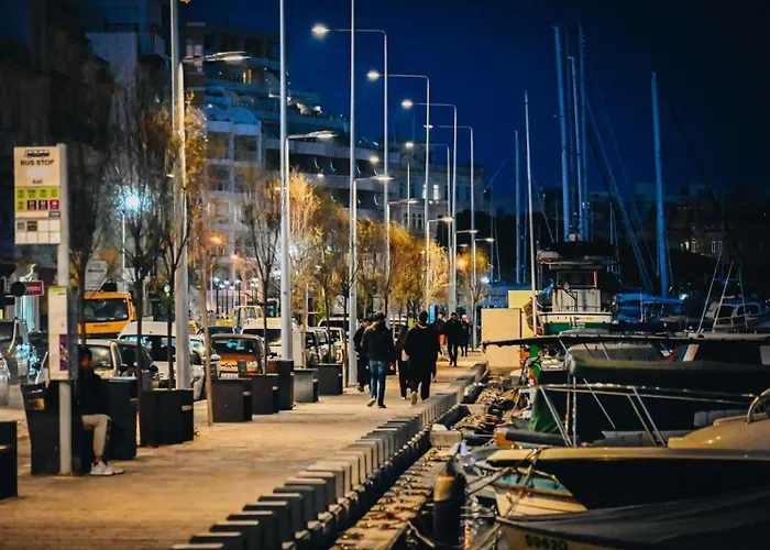 Brand New Close To Amenities. An Exceptionally Chic Get-away! * Ta Xbiex